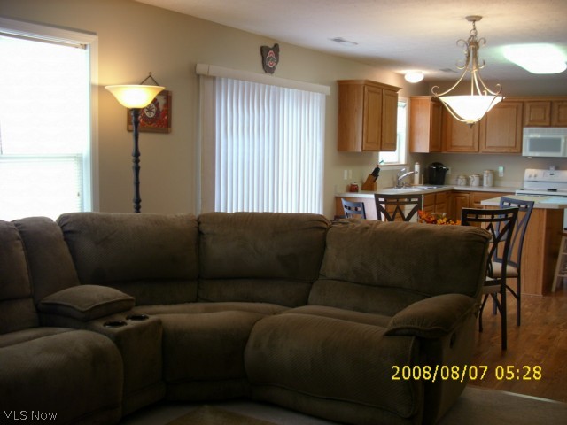 Village/Marsh Lndg Condo - Residential