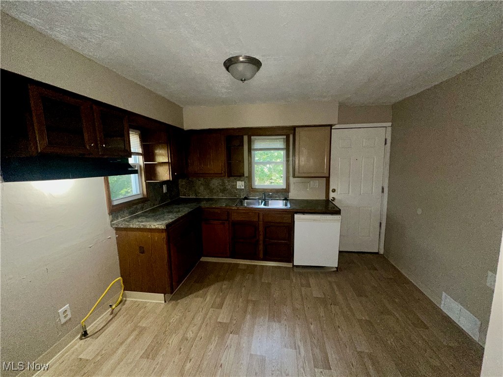 Hanna S Allyn Allotment - Residential Lease