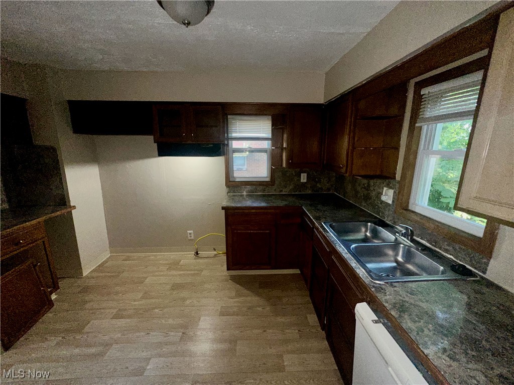 Hanna S Allyn Allotment - Residential Lease