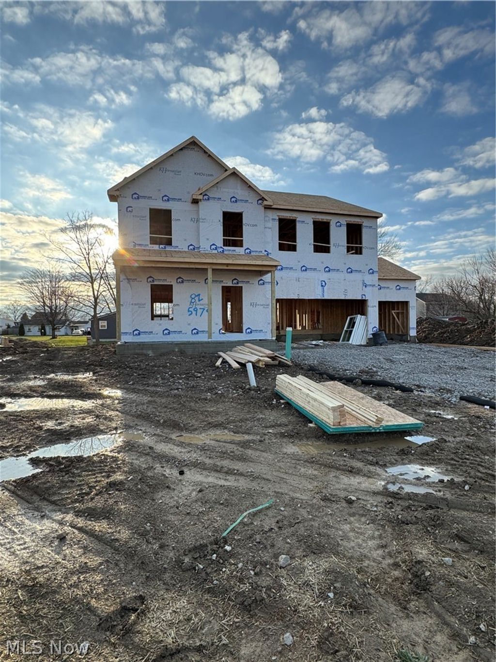 Photo of 5979 Montauk Point, Vermilion, OH 44089 (MLS # 5200149)