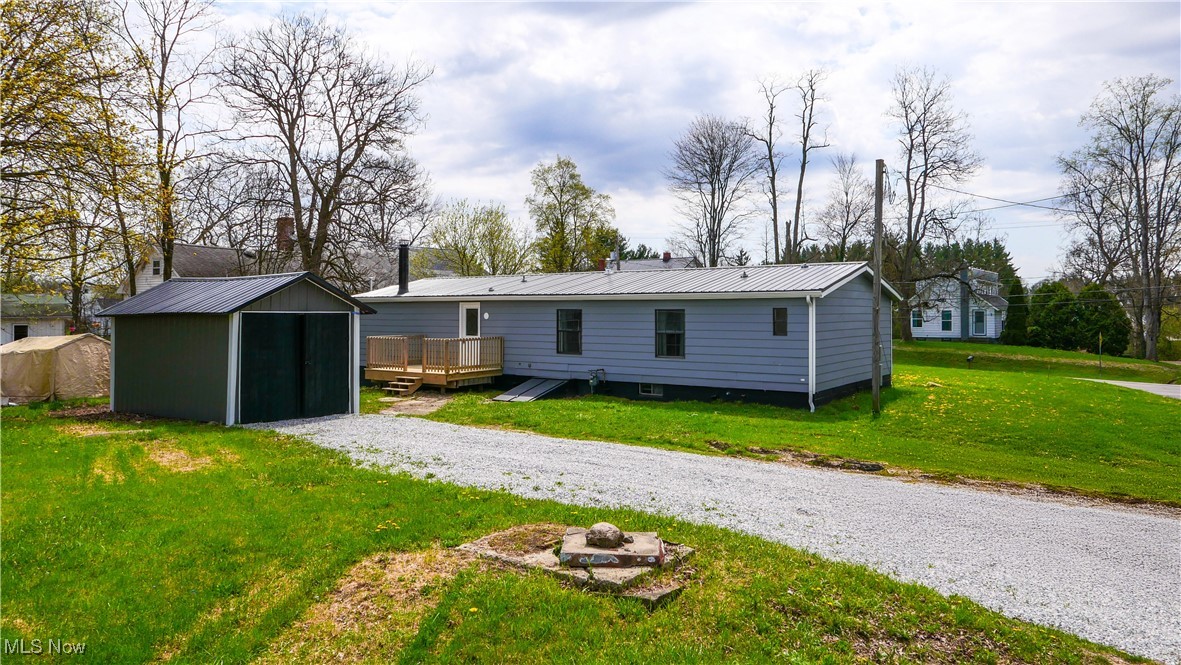 186 W Main Street, West Farmington, Ohio image 19