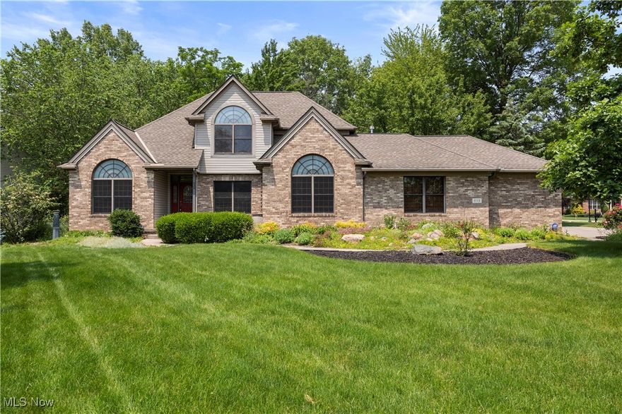 Don't Miss out on this amazing 5 bedroom/3 bath home located in the desired Woods of Amherst Sub Division. You will be amazed at the space you & your family will have w/main floor owners suite, guest bedroom w/additional full bath & Living Room on the main floor. The large family room w/cathedral ceilings, fireplace & wet bar only adds to natural light that brightens the living space.  Enjoy the nice sized dining room, large eat-in kitchen for family entertaining or just quit meals at home. Moving upstairs two additional spacious bedrooms w/full bathroom.  Massive basement has an additional laundry room, designated work shop, extra storage &  room for recreation, hobbies or whatever meets your needs. The fantastic backyard w/patio adds to the beauty of the home w/plenty of space for outdoor fun, gatherings or just relaxing. Within walking distance to downtown Amherst & close to all the main highways. 
Make your appointment today…..