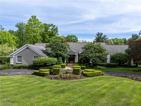 Homes For Sale - 330 N Countryside Drive<br/> Ashland County, Ashland, OH 44805