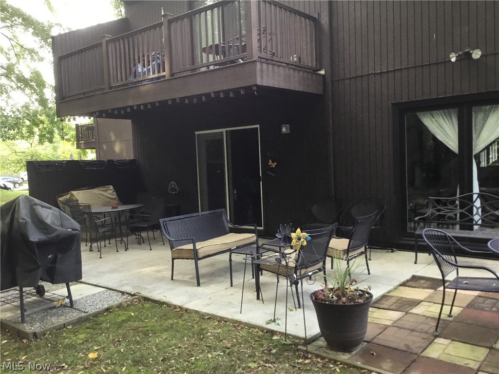 Oakshore Green Condo Ph 04 - Residential