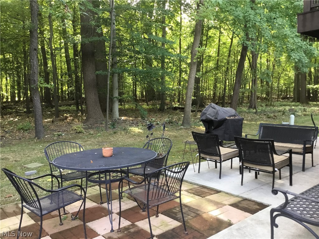 Oakshore Green Condo Ph 04 - Residential