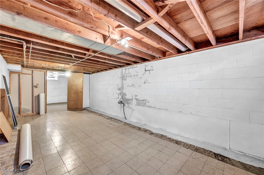 Breezewood - Residential