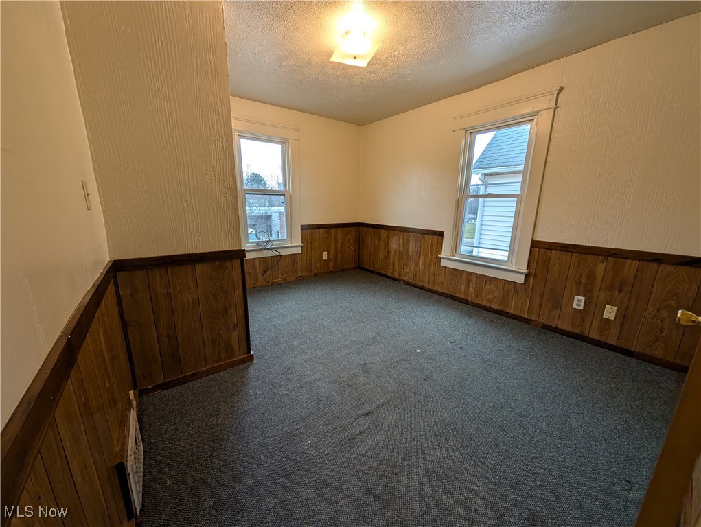 City/Akron - Residential Lease
