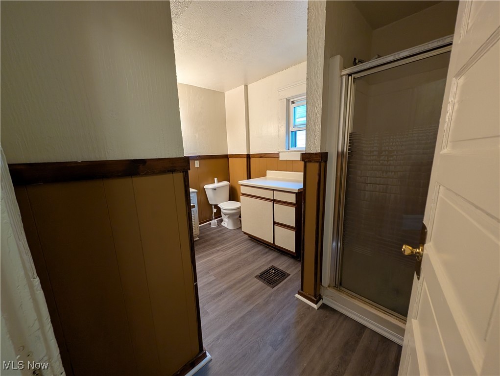 City/Akron - Residential Lease
