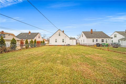 Tiny photo for 29107 Edgewood Drive, Willowick, OH 44095 (MLS # 5179559)