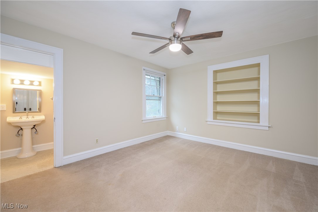 700 Knoll Street, North Canton, Ohio image 31
