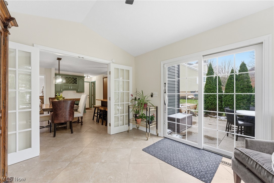 Saint James - Residential