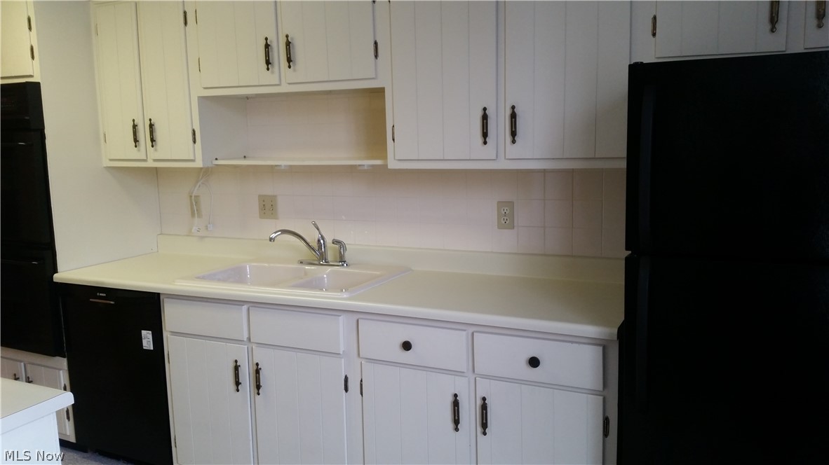 Silver Lake Towers Condo - Residential