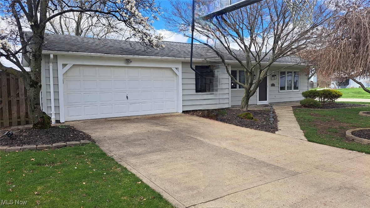 9322 Pheasant Run Place, Strongsville, Ohio image 11