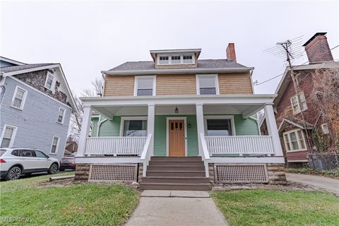 Photo of 146 Bonnie Brae Avenue NE, Warren, OH 44483 (MLS # 5178677)