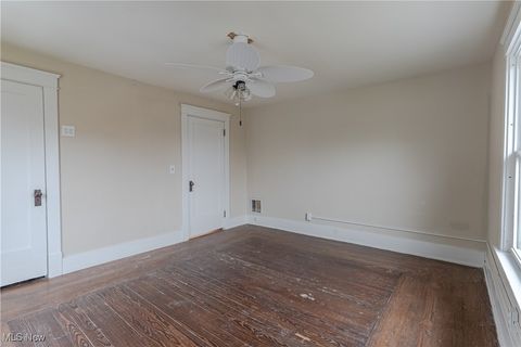 Tiny photo for 146 Bonnie Brae Avenue NE, Warren, OH 44483 (MLS # 5178677)