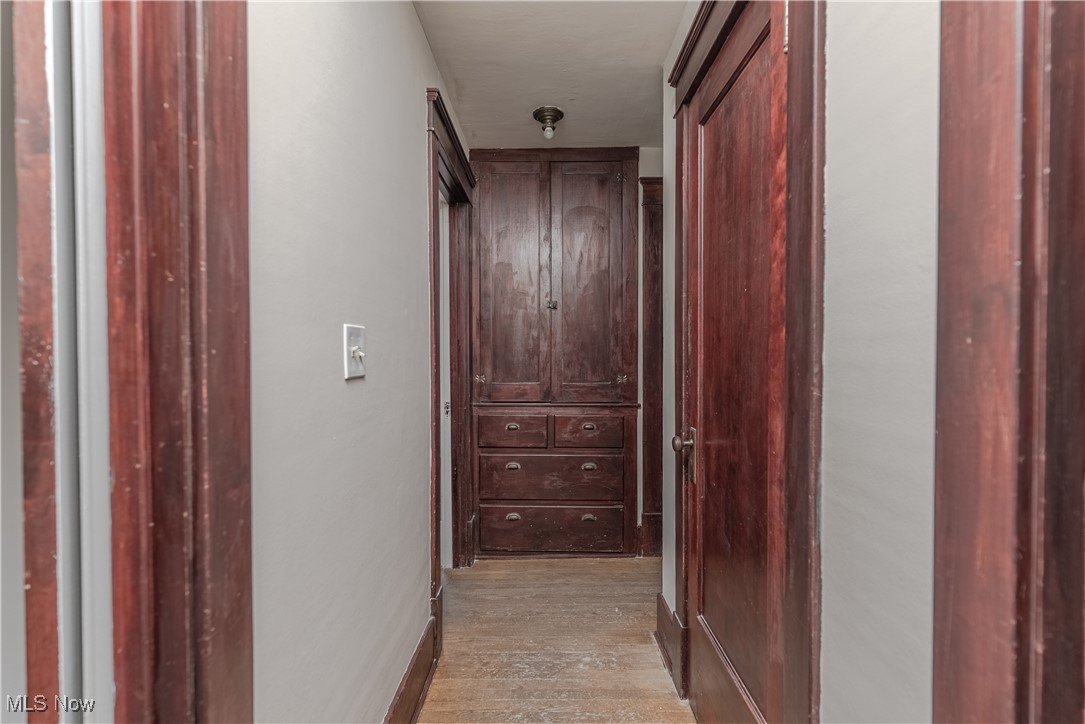 James G Ewings Bonnie Brae - Residential