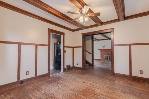 Tiny photo for 146 Bonnie Brae Avenue NE, Warren, OH 44483 (MLS # 5178677)