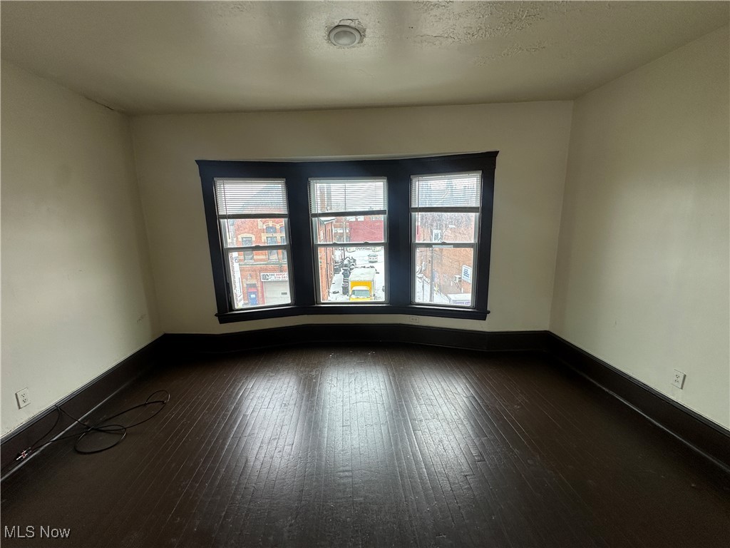 Cleveland, Ohio 44113, United States, 2 Bedrooms Bedrooms, ,1 BathroomBathrooms,Residential,Active,21868