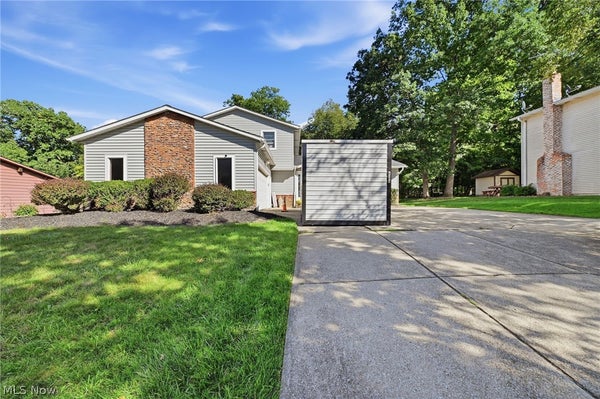 305 PARKLAND OVAL, BRUNSWICK, OH 44212 - Image bf10b2e68d18dc559c0a101eae278b60/2108069245