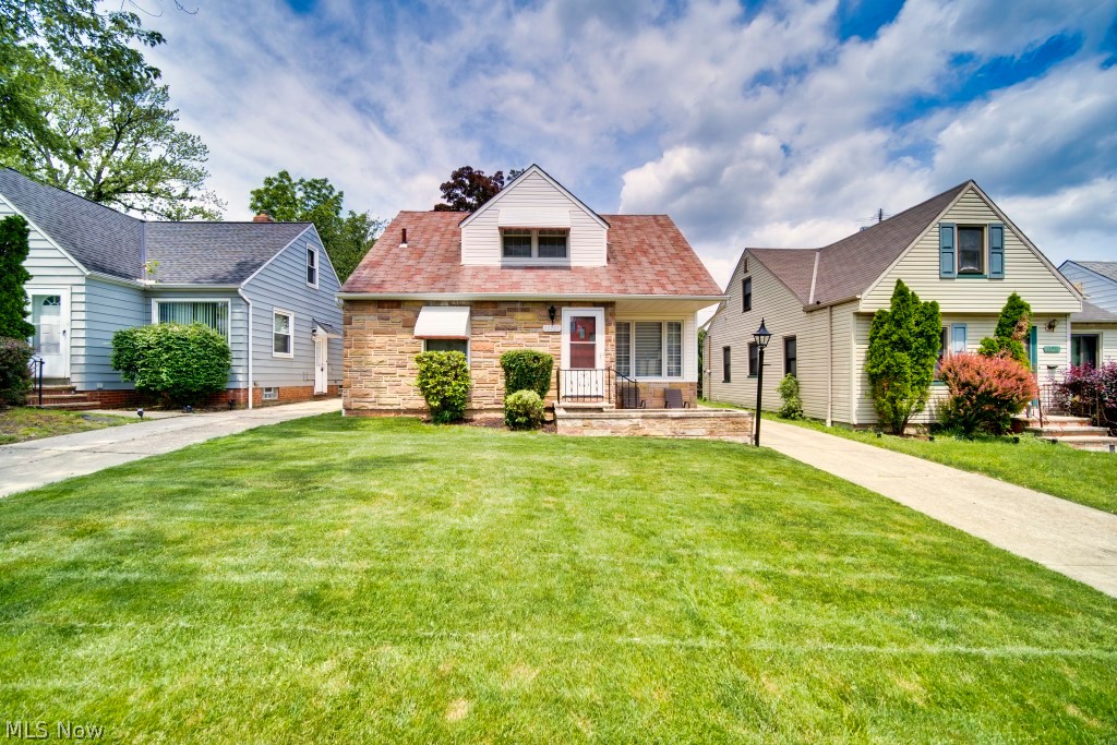 Suburban Dev Cos Crof - Residential