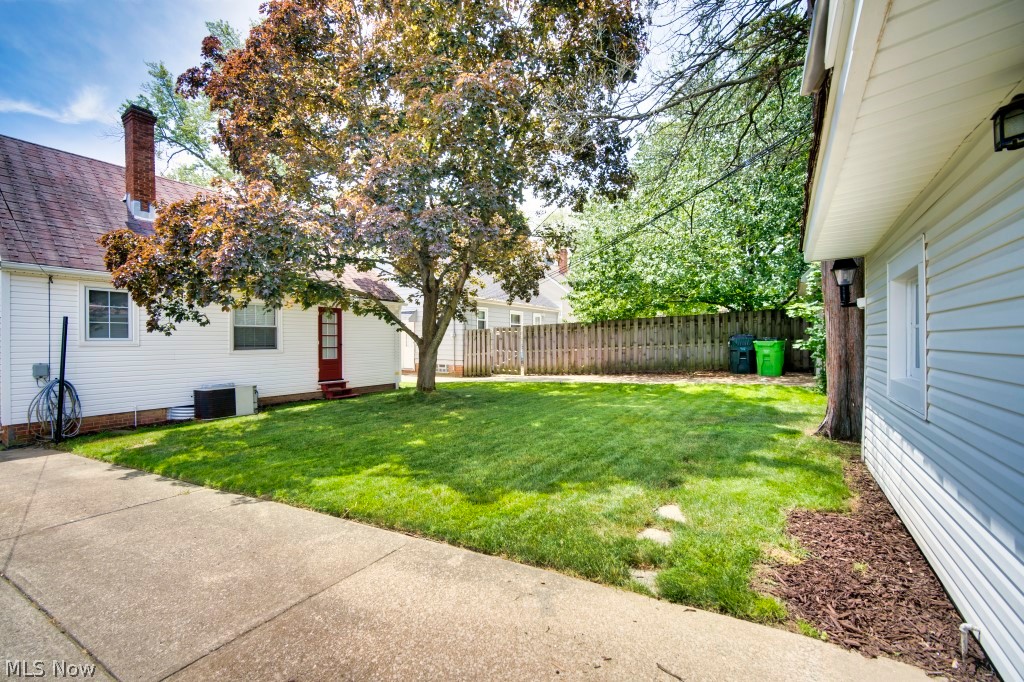 Suburban Dev Cos Crof - Residential