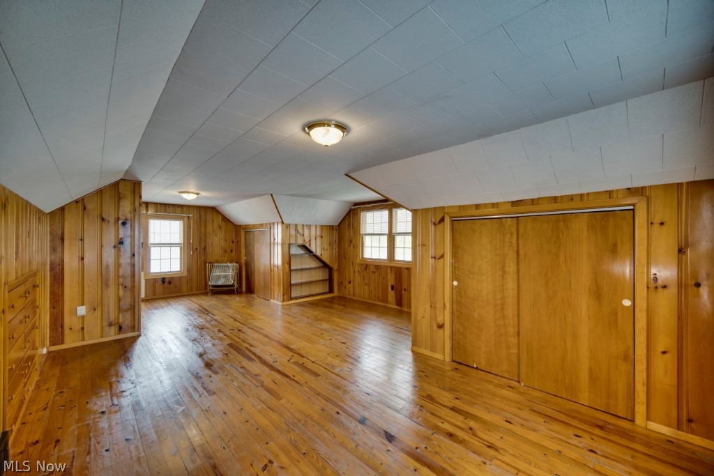 Suburban Dev Cos Crof - Residential