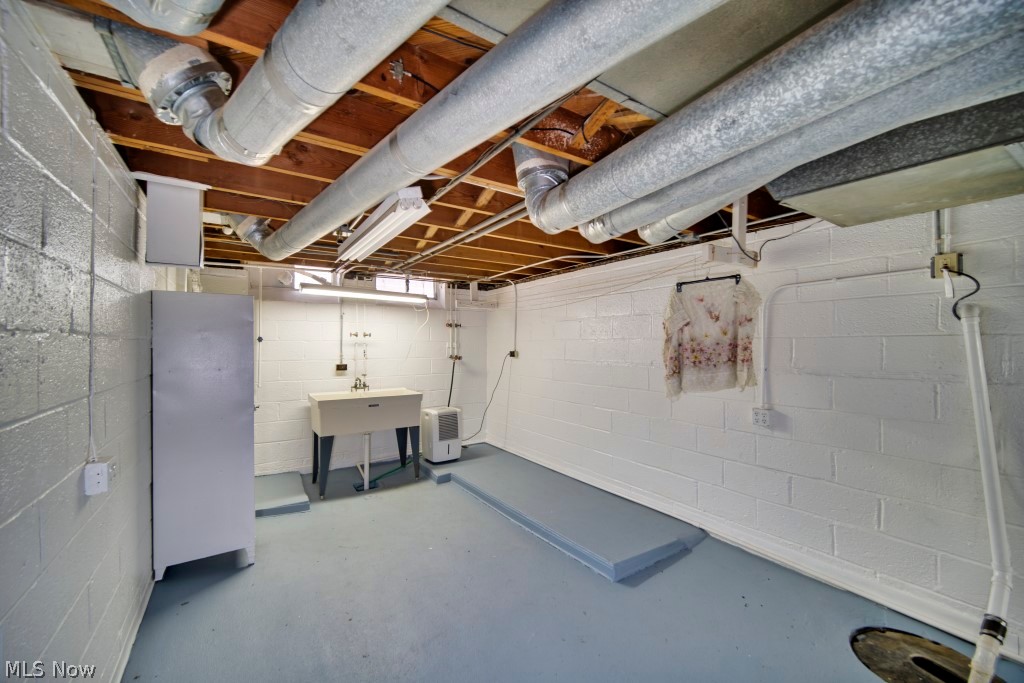 Suburban Dev Cos Crof - Residential