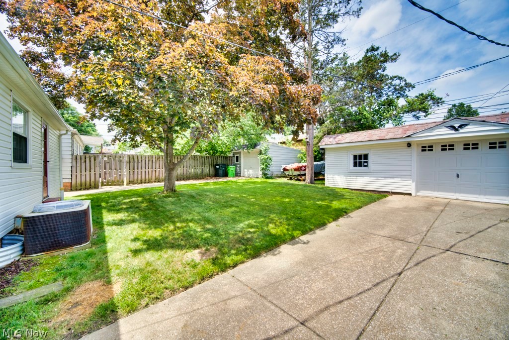 Suburban Dev Cos Crof - Residential