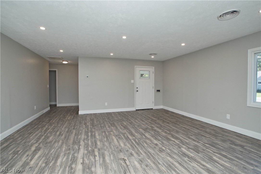 Arrowhead Beach 02 - Residential