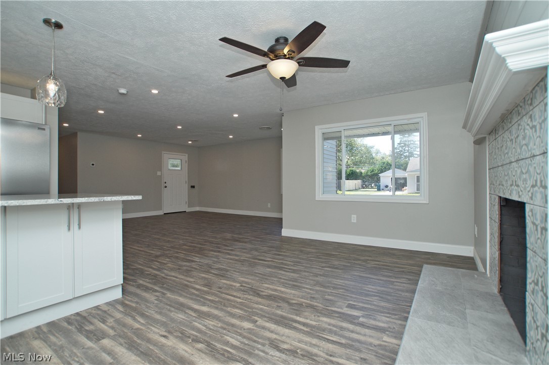 Arrowhead Beach 02 - Residential