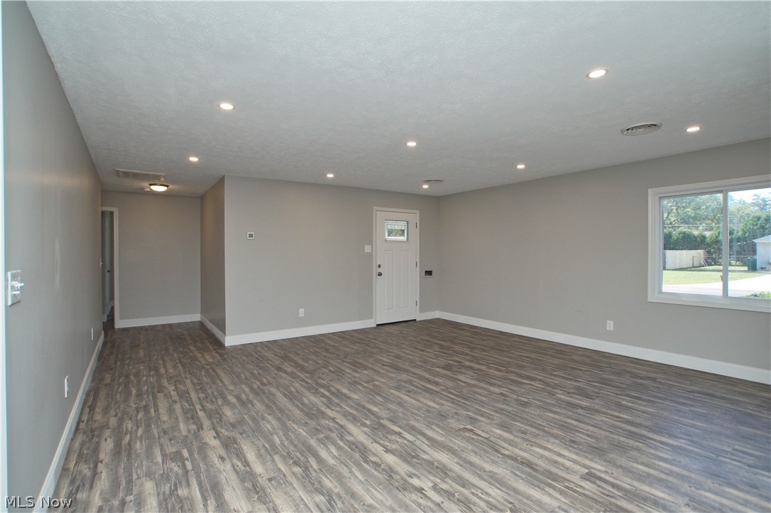 Arrowhead Beach 02 - Residential