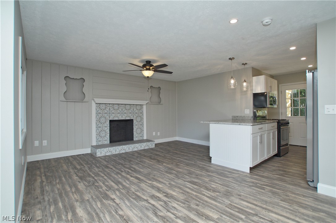 Arrowhead Beach 02 - Residential