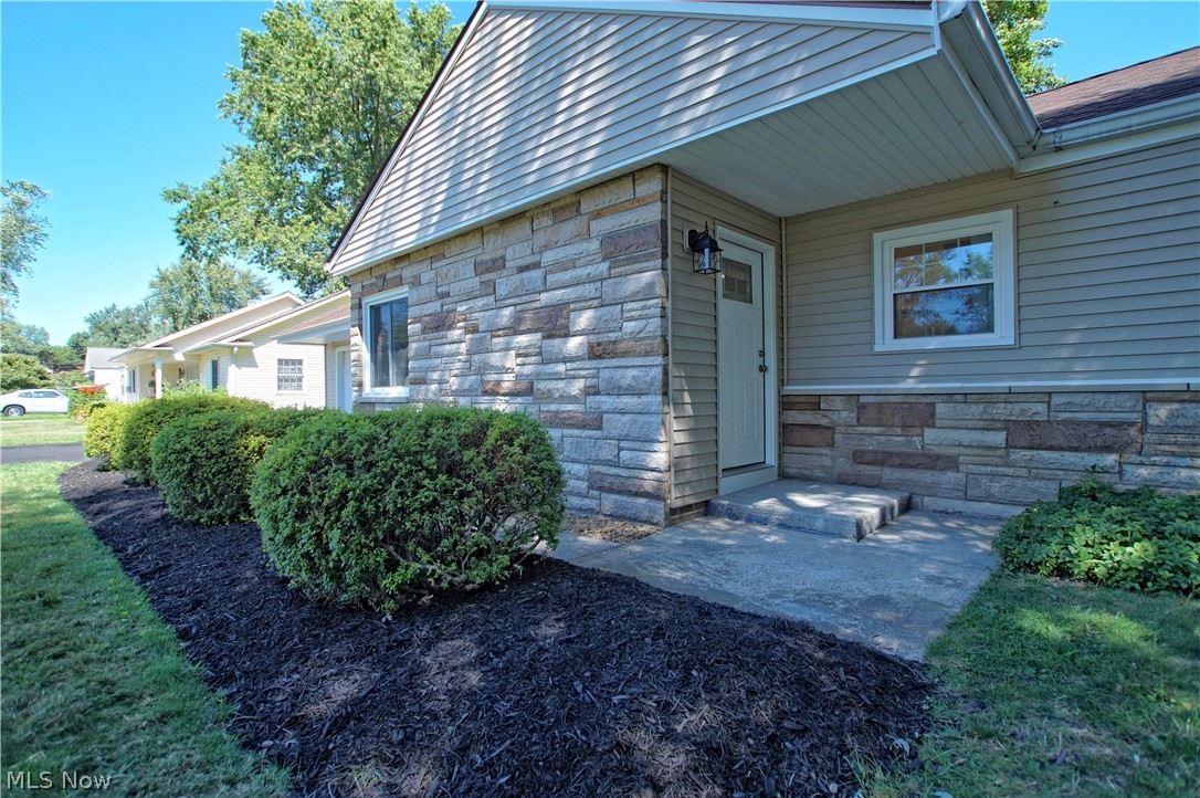 Arrowhead Beach 02 - Residential