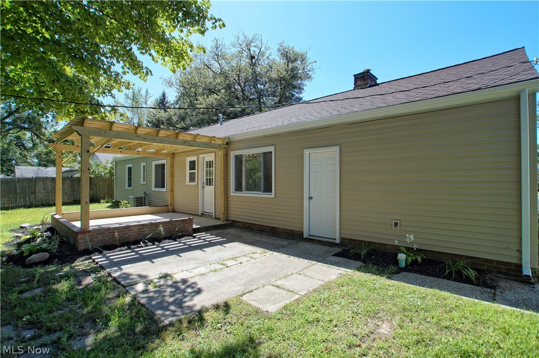 Arrowhead Beach 02 - Residential