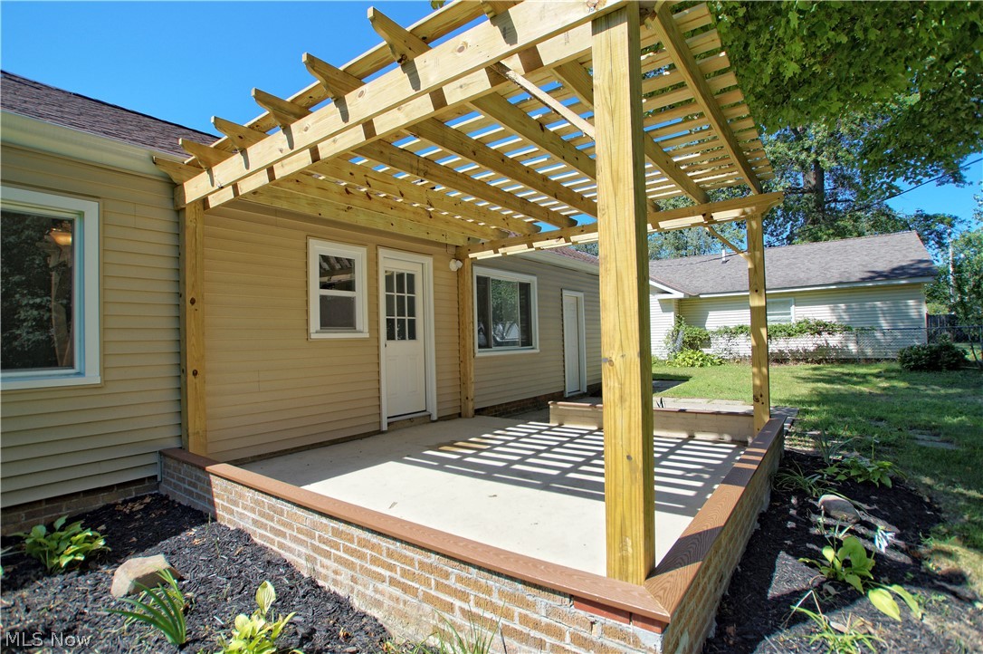 Arrowhead Beach 02 - Residential