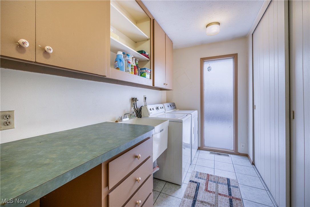 Ledgewood - Residential