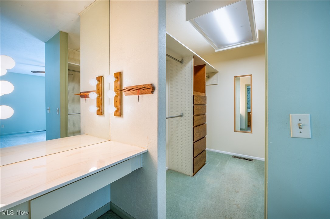 Ledgewood - Residential