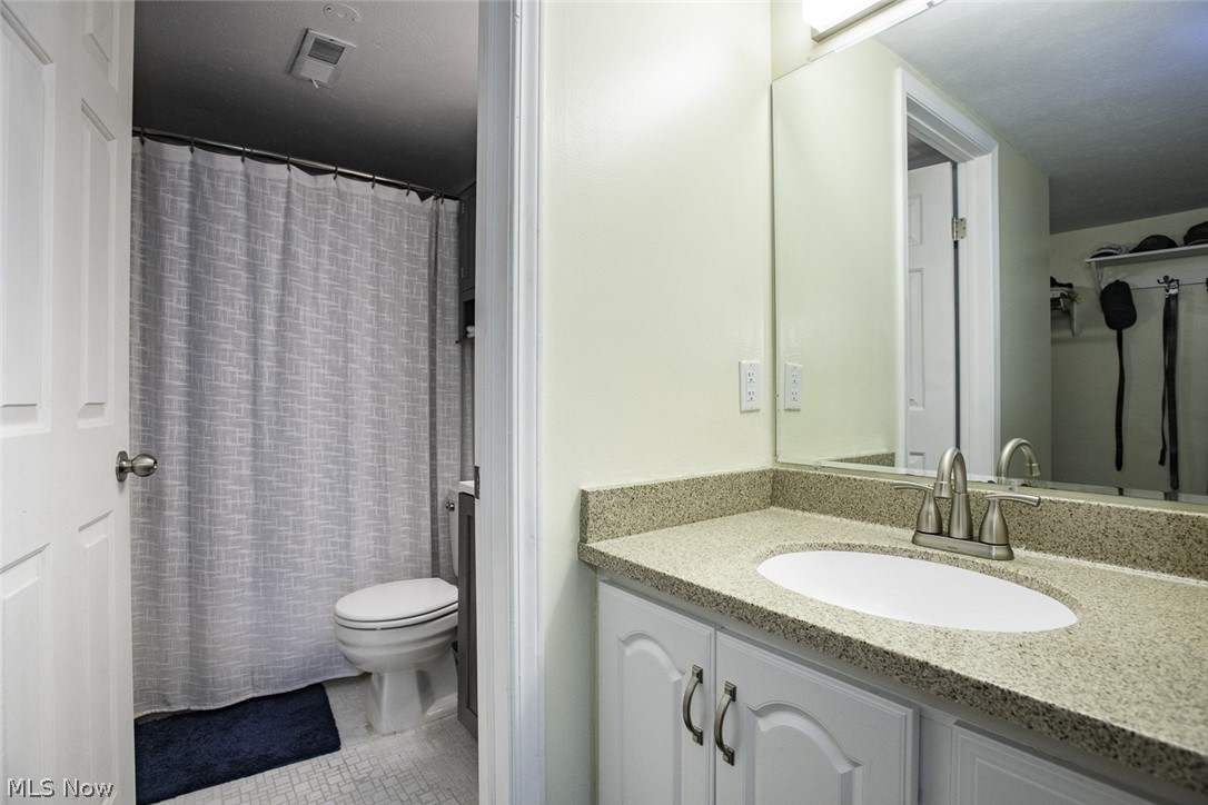 Pine Crest Condo Bldg 3 - Residential