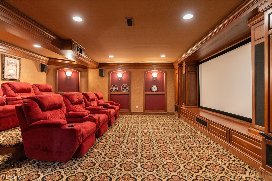 Fox Meadow - Residential