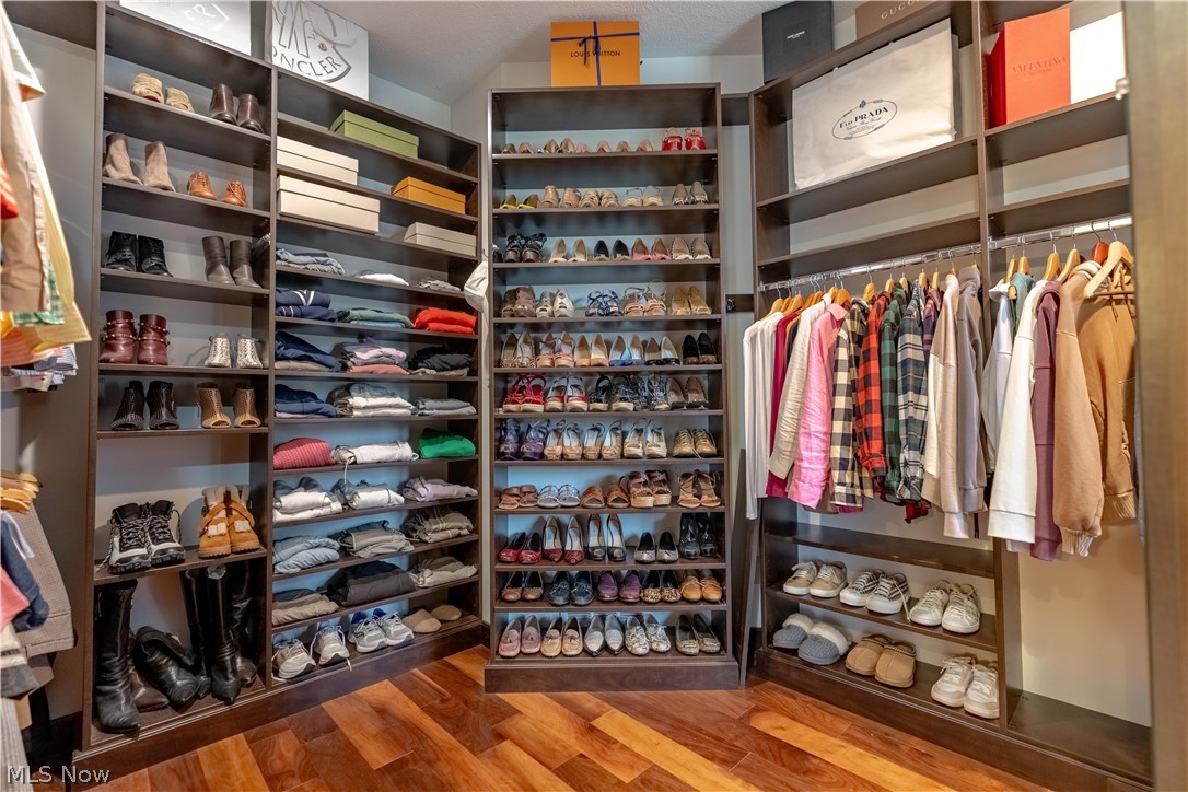 Fox Meadow - Residential