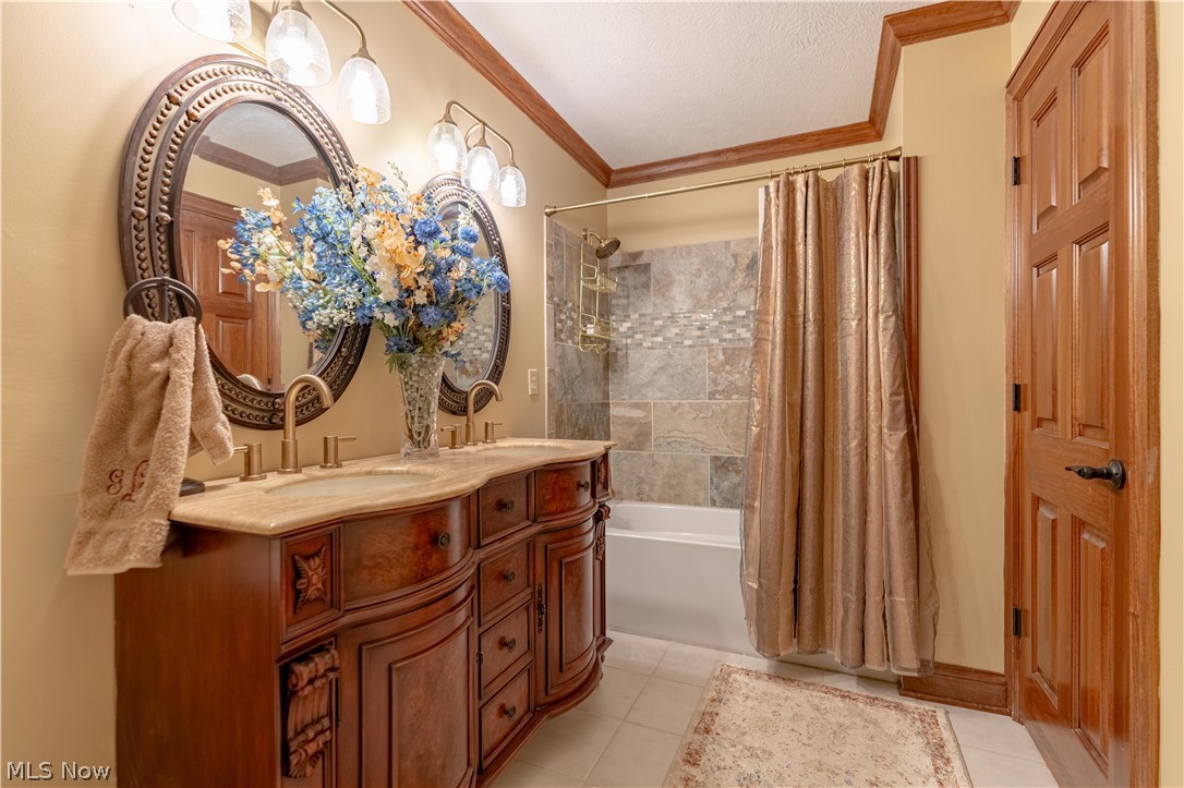 Fox Meadow - Residential