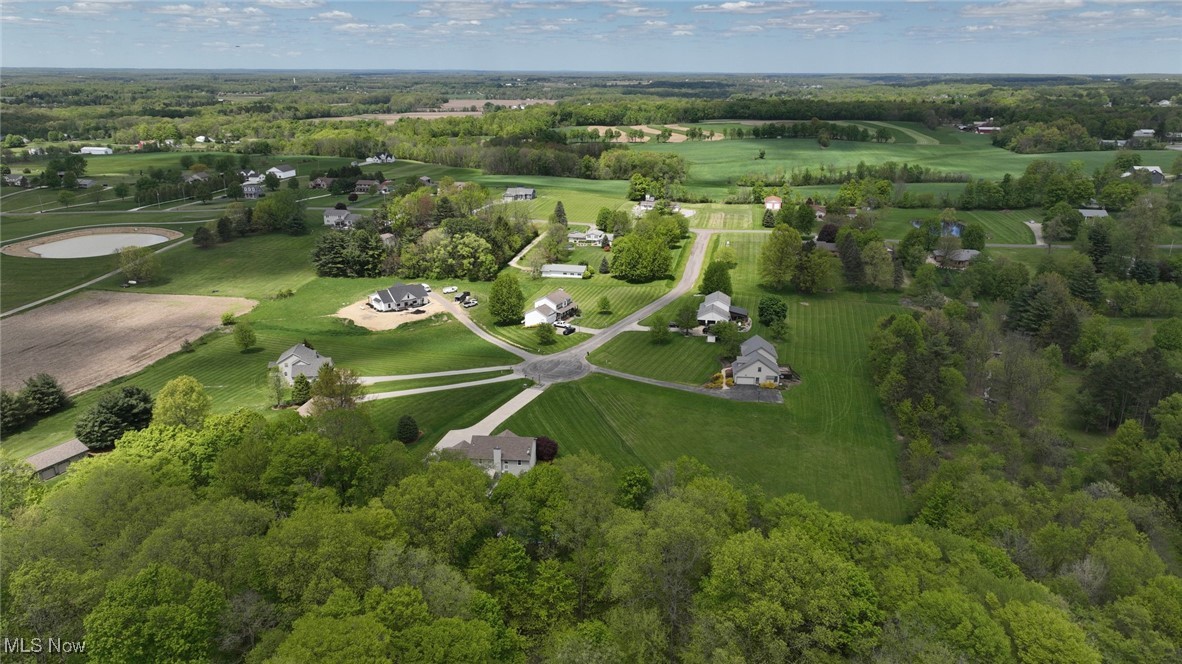 1152 Terraho Drive, Salem, Ohio image 8