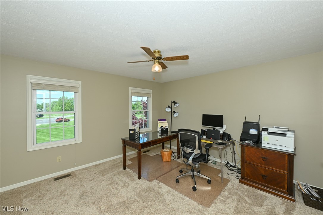 1152 Terraho Drive, Salem, Ohio image 34