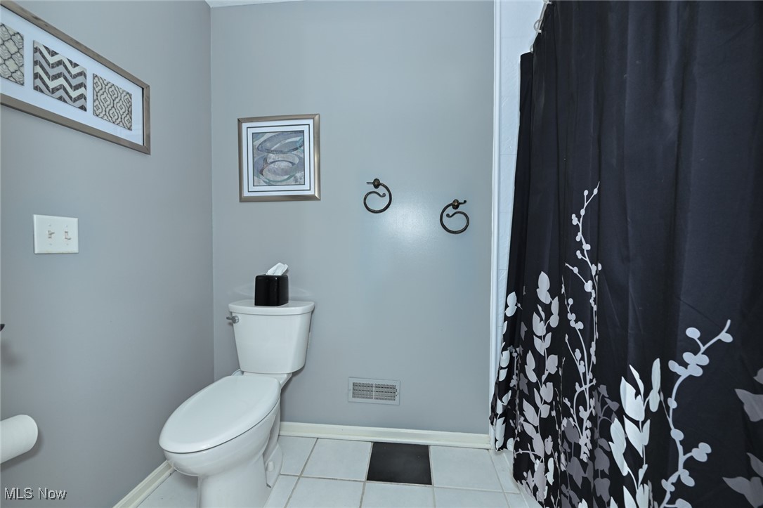1152 Terraho Drive, Salem, Ohio image 36