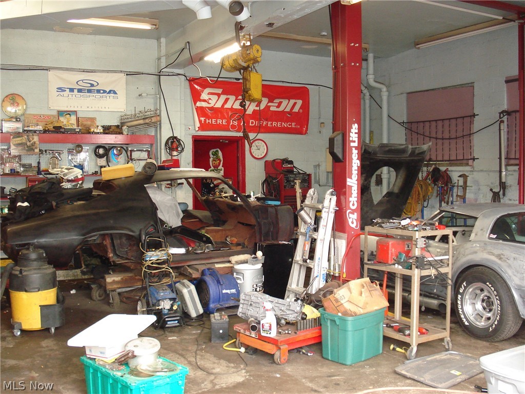 Saybrook - Commercial Sale