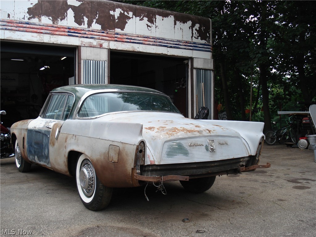 Saybrook - Commercial Sale