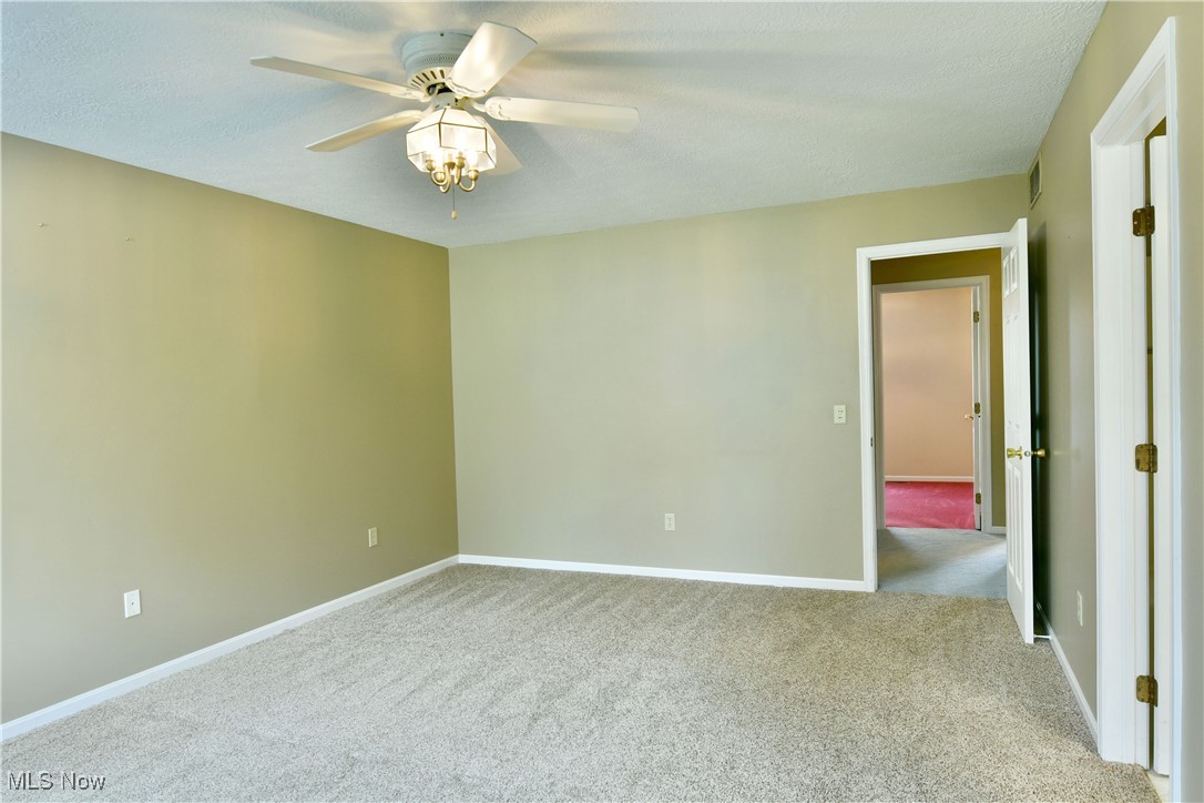 324 Deer Creek Trail, Cortland, Ohio image 19