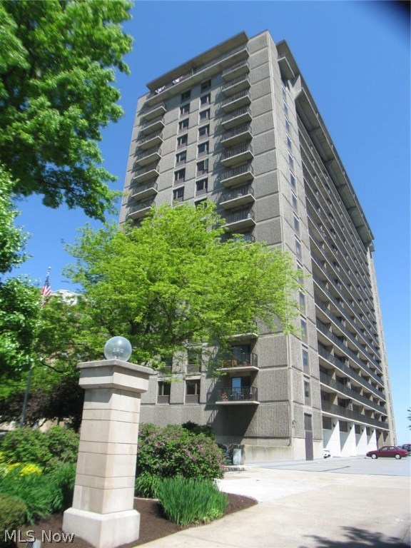 Waterford Condos - Residential Lease
