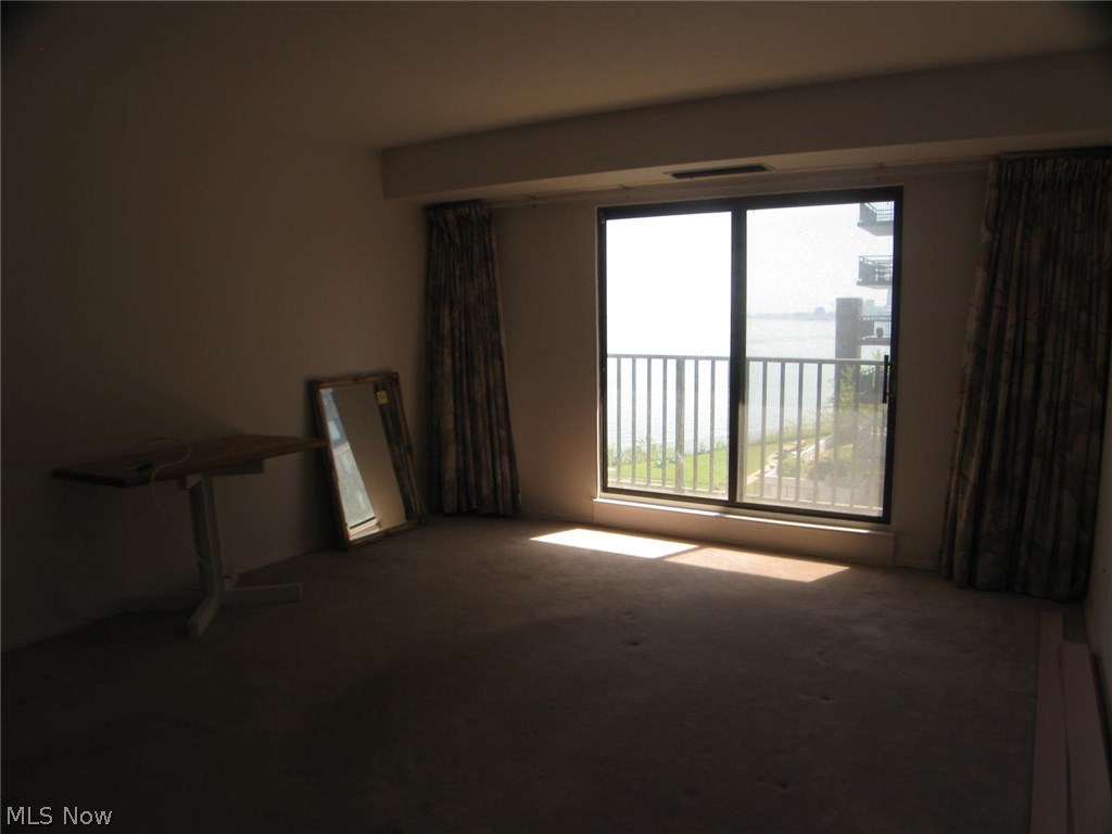 Waterford Condos - Residential Lease