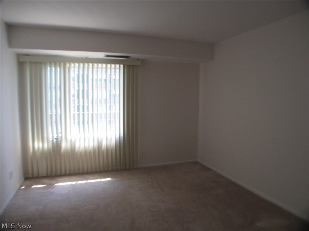 Waterford Condos - Residential Lease